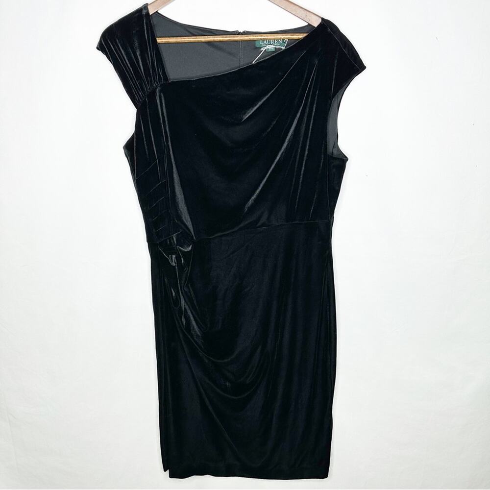 LAUREN RALPH LAUREN Black Velour Dress NWT in Size 16